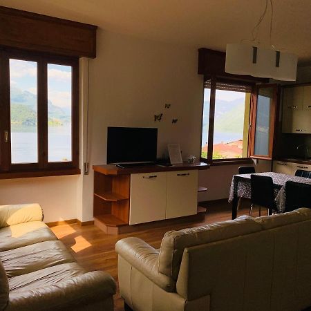 B&B Sosta Sul Lago Lezzeno Bagian luar foto