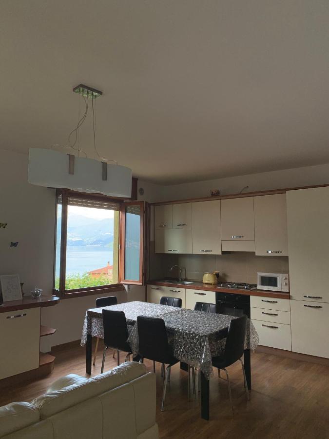 B&B Sosta Sul Lago Lezzeno Bagian luar foto